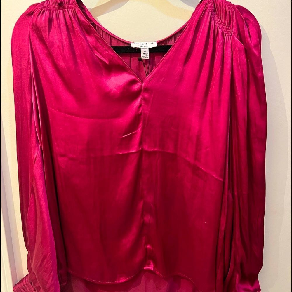 NWT fuchsia berry silky top
